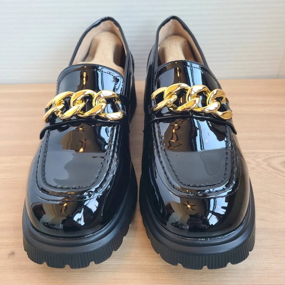 Atalina Womens Size 9W Wide Black Faux Leather Gold Chain Shoes Loafers Slip On - Picture 3 of 9